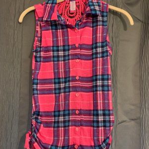 Sleeveless No Boundaries Top